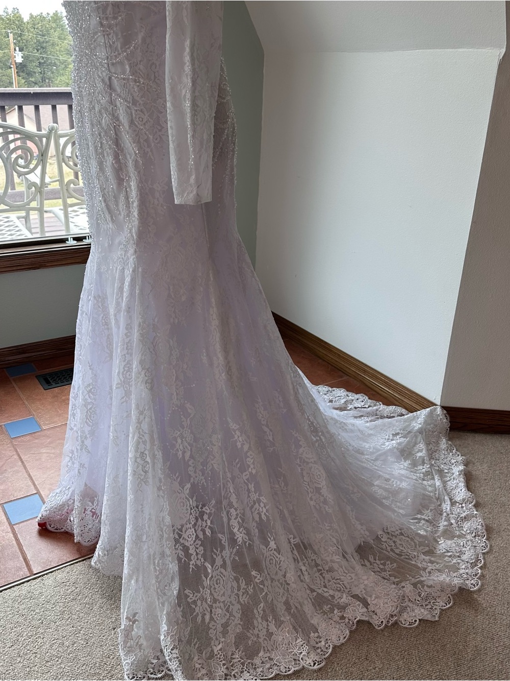 NWOT White Beaded Lace Wedding Dress Long Sleeve Mermaid Gown Sheer Back Train - Picture 6 of 14